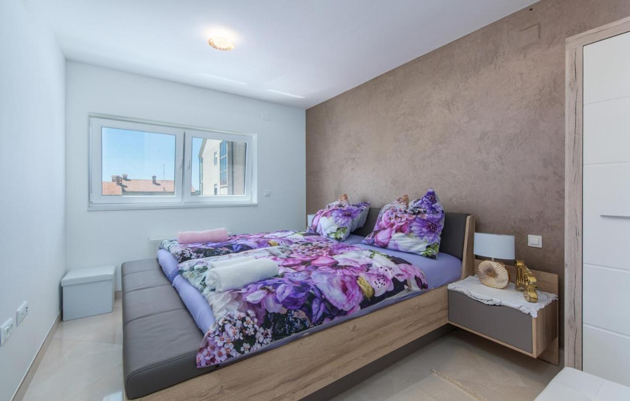 Modern Apartments With Shared Pool Near The Sea Pula Ngoại thất bức ảnh