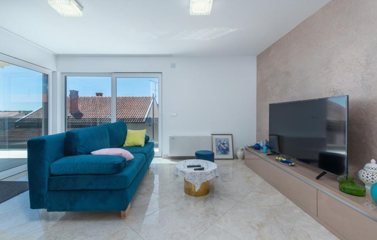 Modern Apartments With Shared Pool Near The Sea Pula Ngoại thất bức ảnh