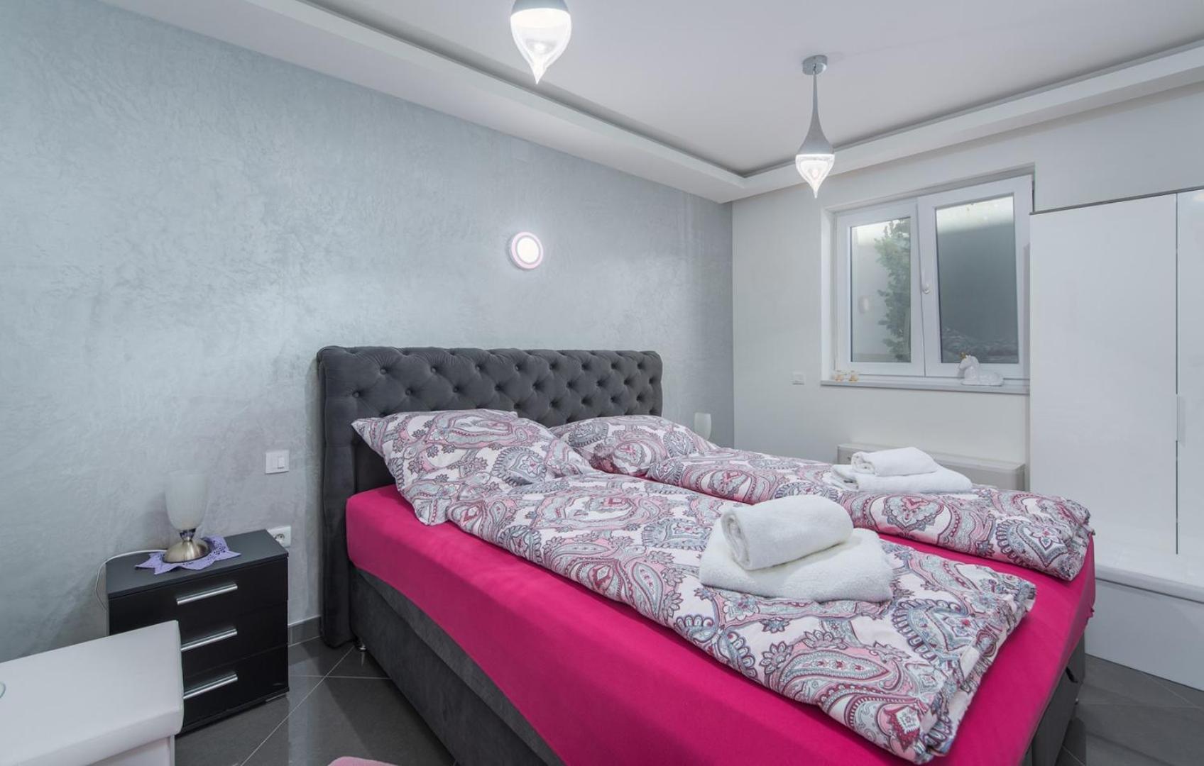 Modern Apartments With Shared Pool Near The Sea Pula Ngoại thất bức ảnh